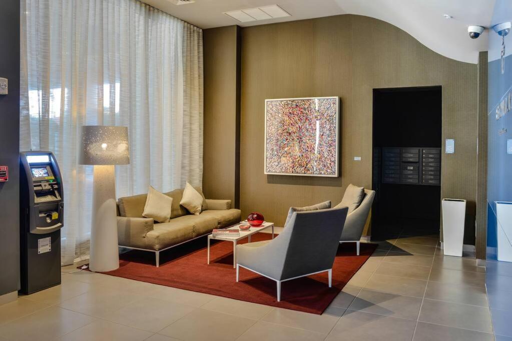 Awesome 2Br Condo Beachwalk Resort Hallandale Beach Kültér fotó